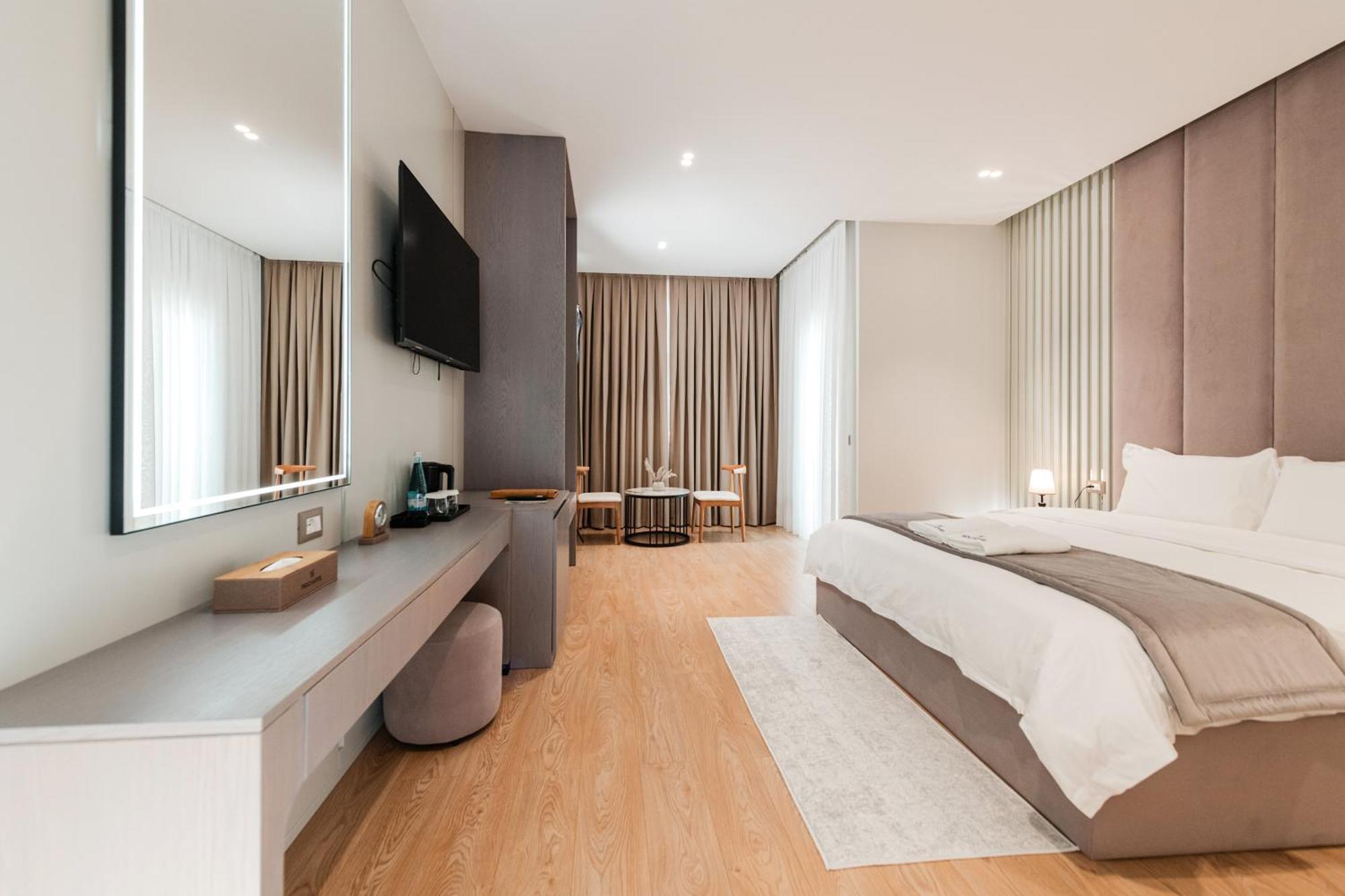 Troci Hotel Kamez Экстерьер фото