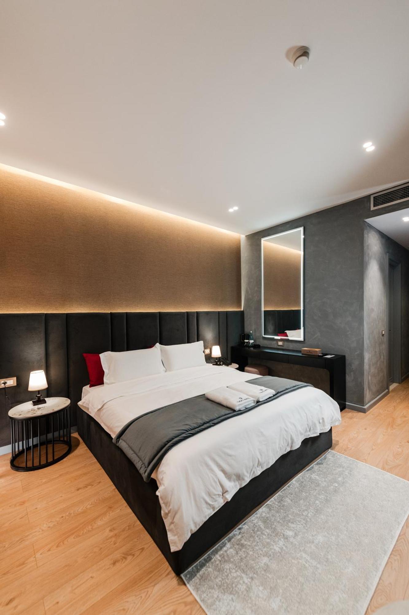 Troci Hotel Kamez Экстерьер фото