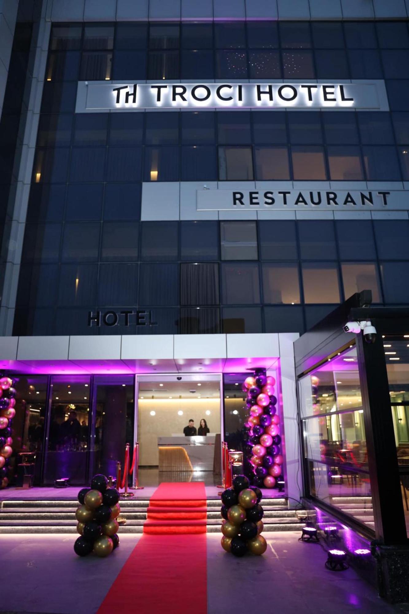 Troci Hotel Kamez Экстерьер фото